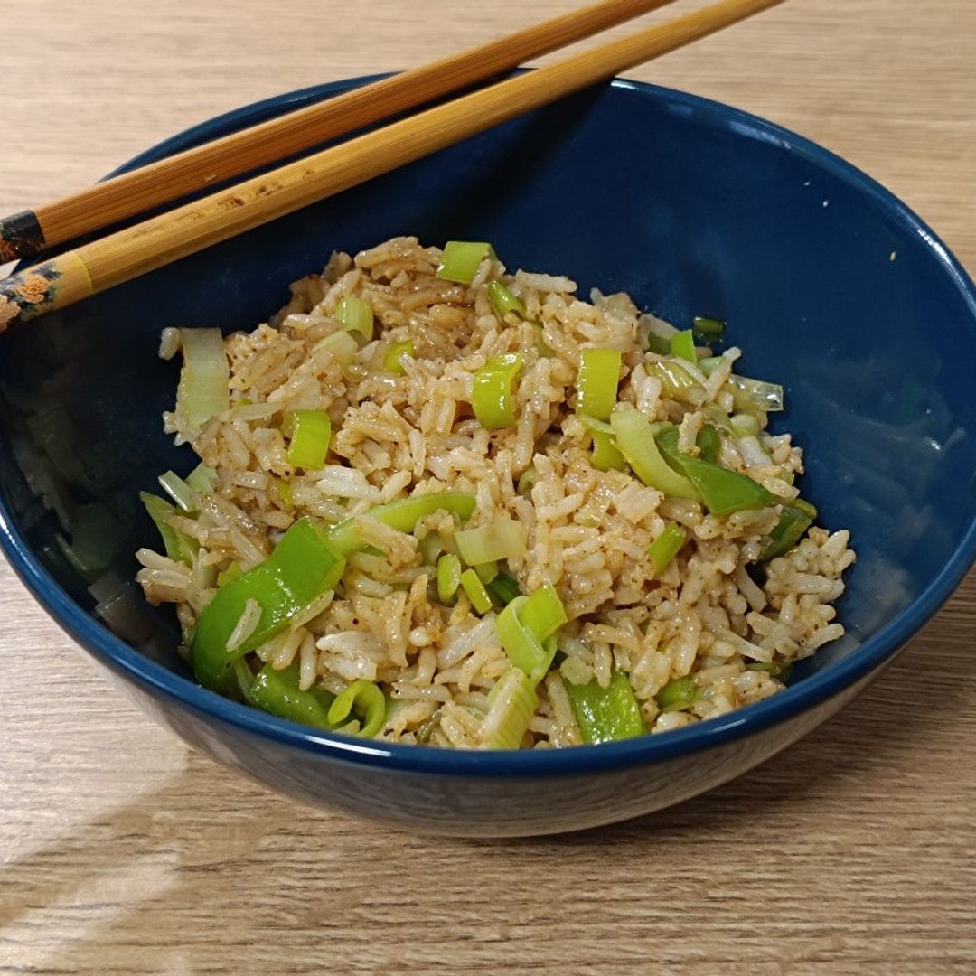 Receta: Cocina de aprovechamiento: arroz frito con puerros a las 5 especias chinas