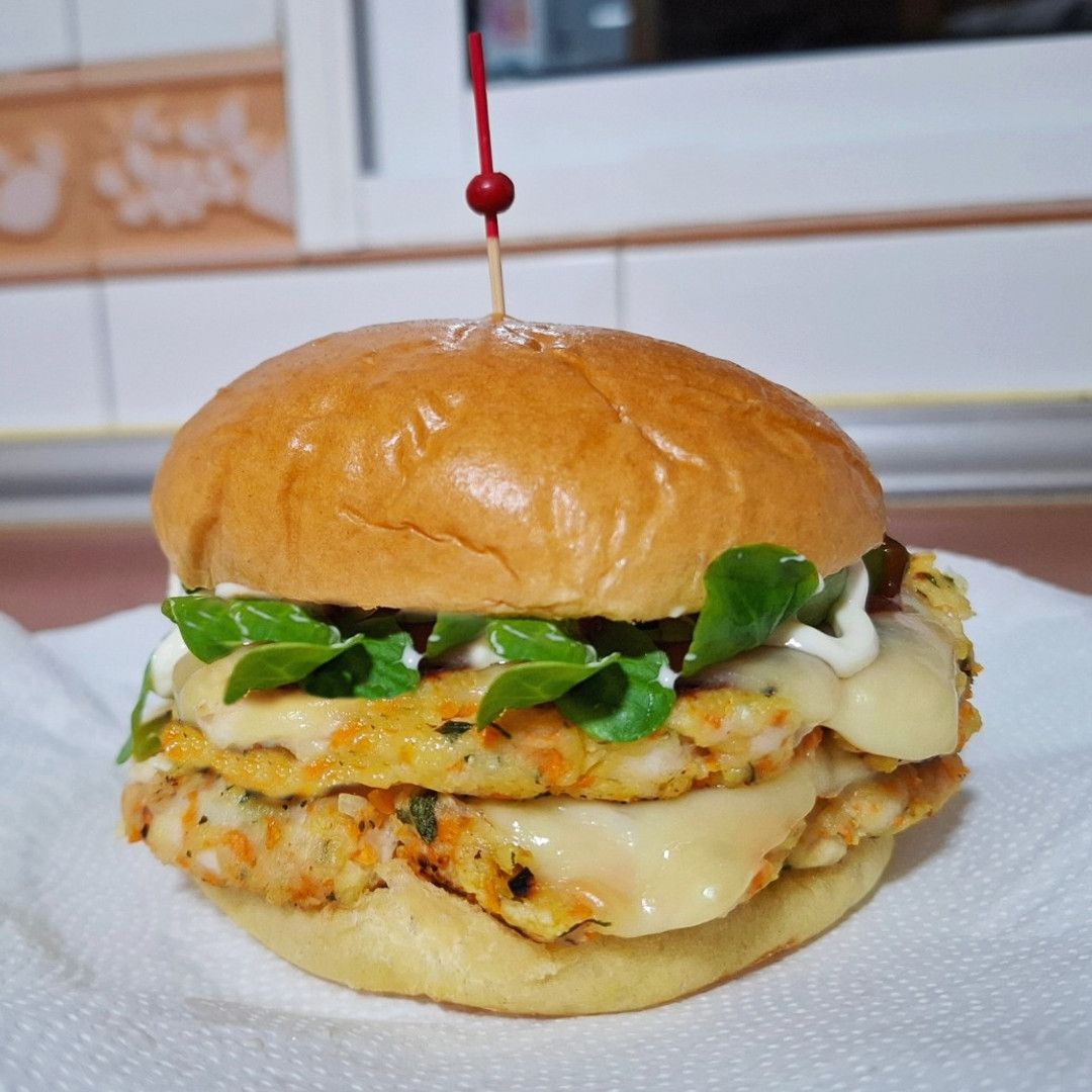Receta: Hamburguesas caseras de pollo y zanahoria